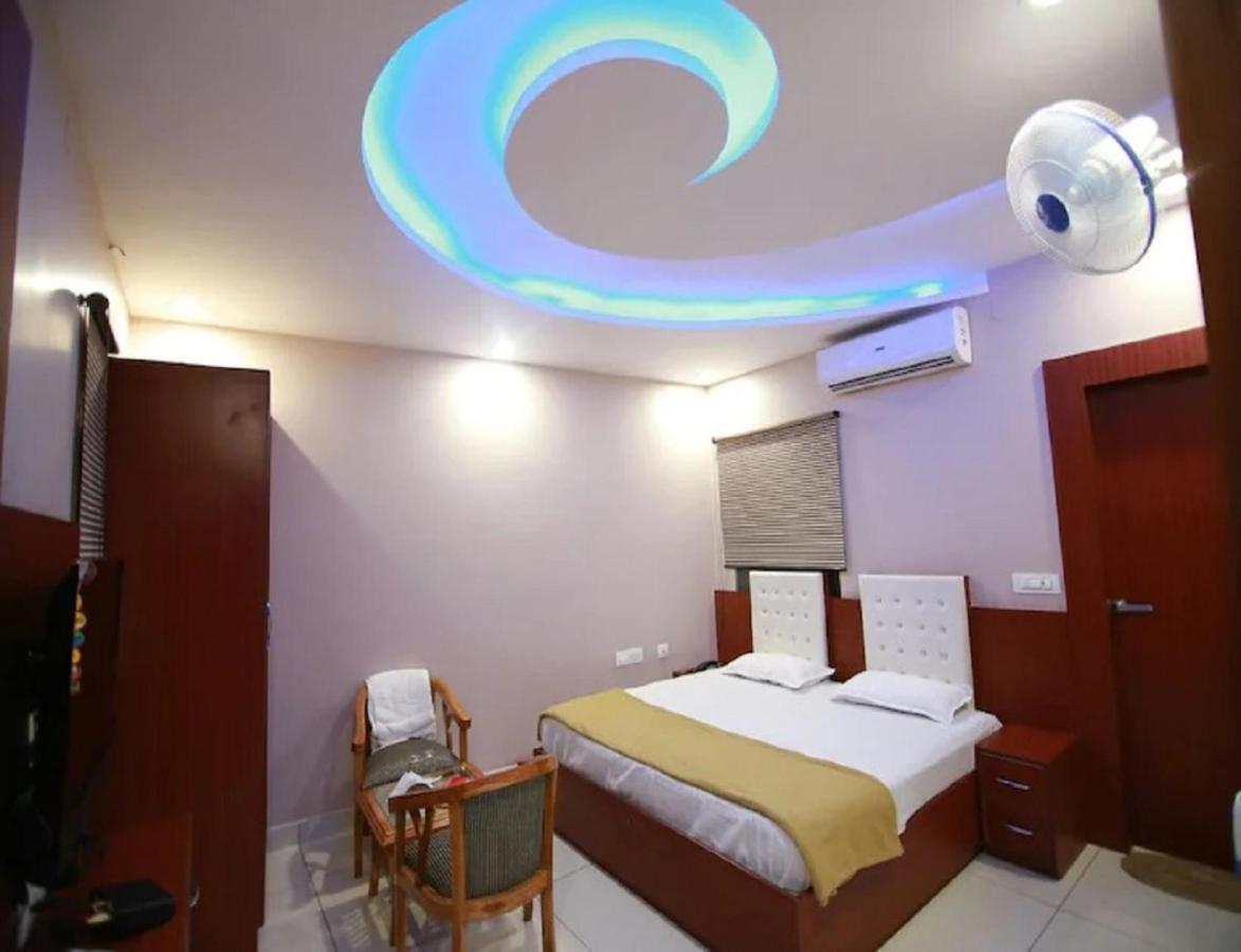 Hotel Kings, Rohtak 外观 照片
