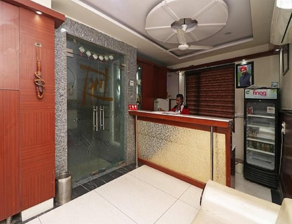 Hotel Kings, Rohtak 外观 照片