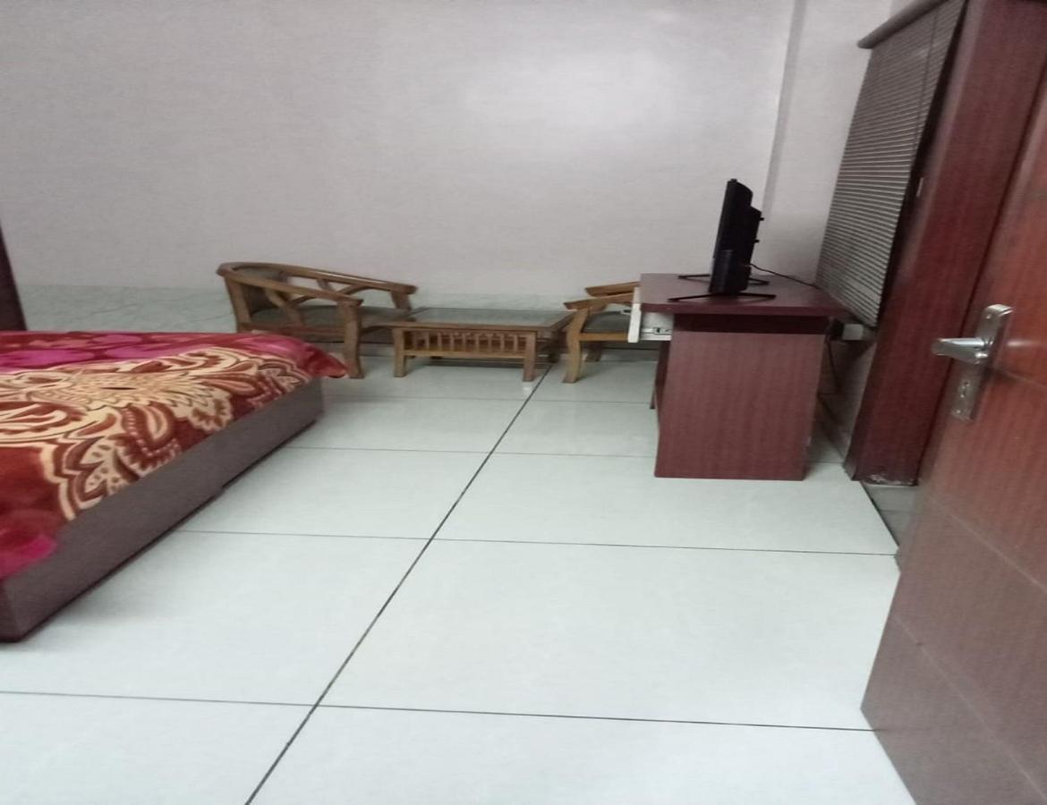 Hotel Kings, Rohtak 外观 照片